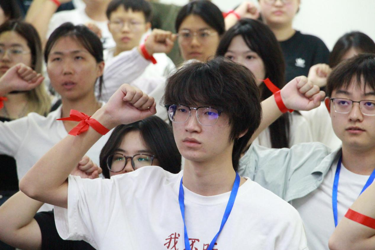 1761211954155469.png 图片1.png