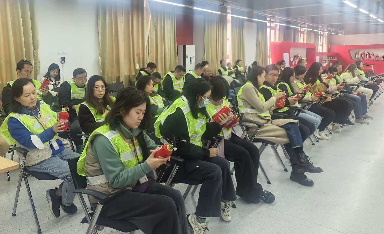 1765624169878252.jpg 1765624169878252.jpg