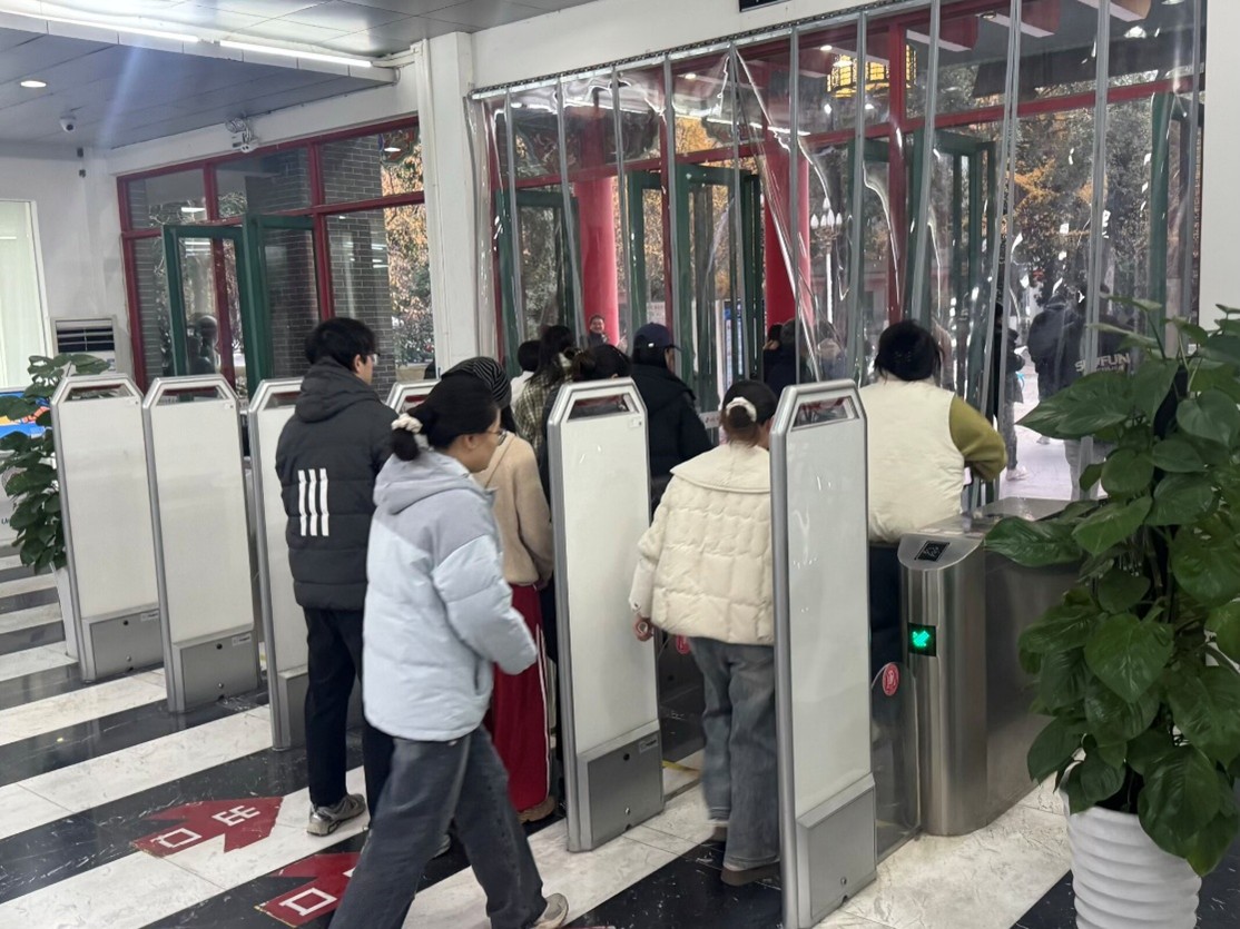 1766823047866065.jpg 1766823047866065.jpg